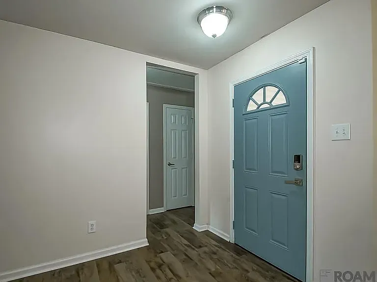12943 Hazlewood Dr — Photo 3