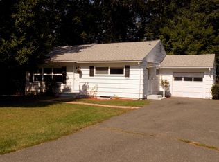46 Audley Rd, Springfield, MA 01118