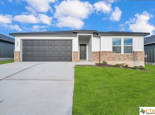 405 Day Wls, Jarrell, TX 76537