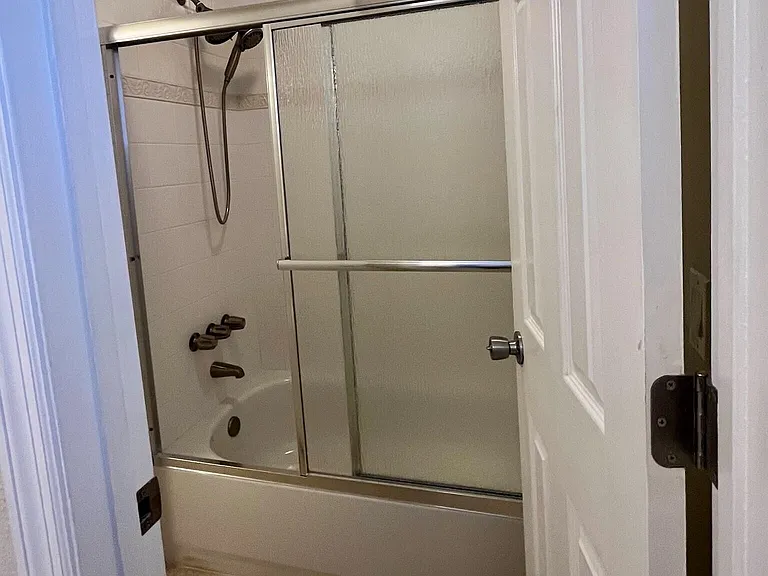 2030 SE Watercrest St — Photo 14