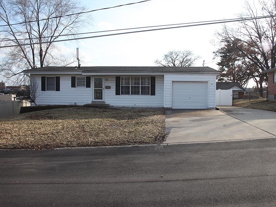 2nd image of 114 Cordes St