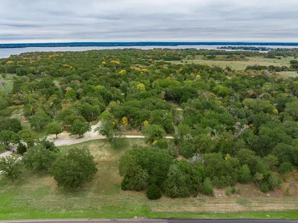 Highway 274, Trinidad, TX 75163