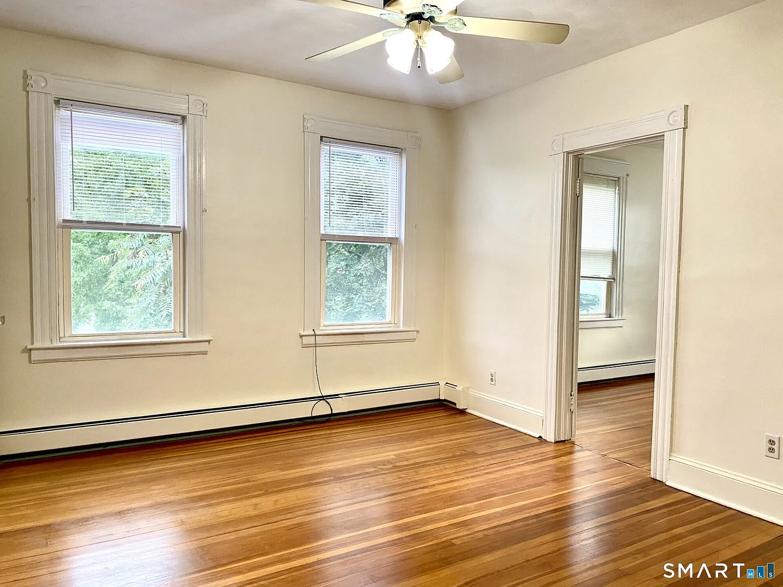 2 bed, 2.0 bath, 900 sqft, $1,350 — Photo 3
