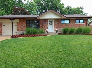 9835 Lindhall Ln, Saint Louis, MO