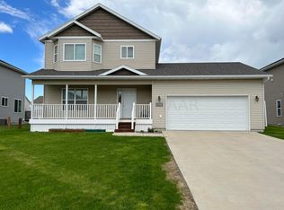 2639 56th Ave S, Fargo, ND 58104