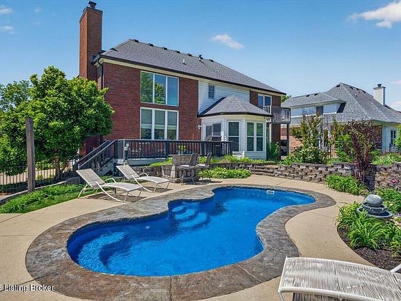 2nd image of 7709 Hall Farm Dr