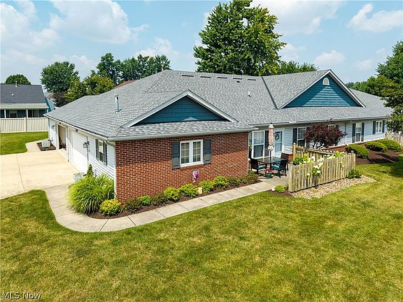 5th image of 519 Heatherwoods Dr
