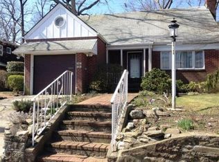 8646 Dunton St, Hollis, NY