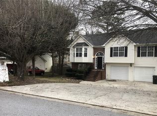 2700 Silver Queen Rd, Ellenwood, GA 30294