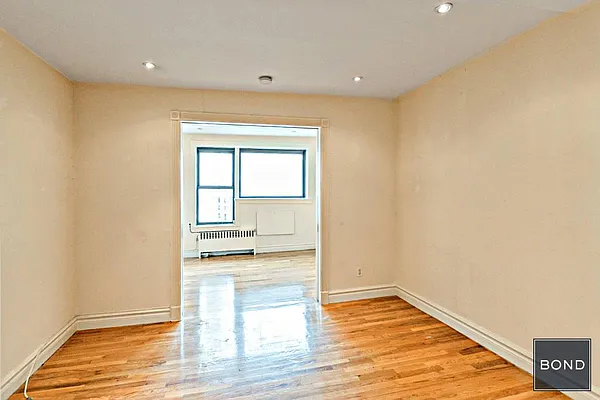 Rented by Bond New York | media 24