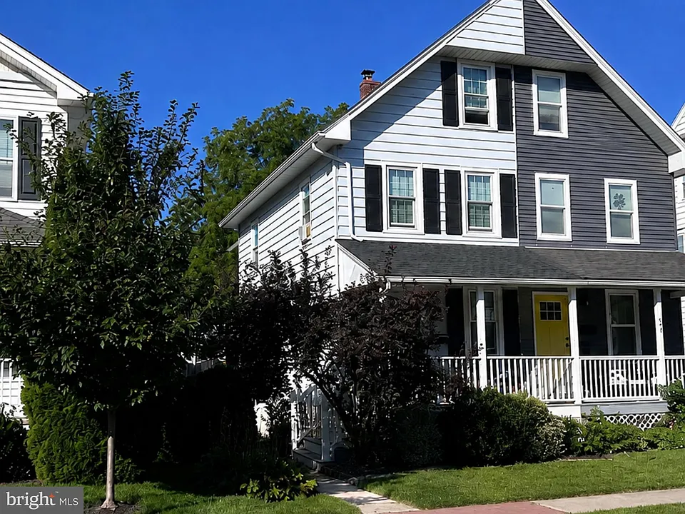 144 Church St