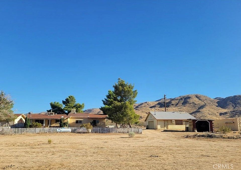 1st image of 27177 Cahuilla Rd