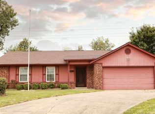 5100 S Maple Ave W, Broken Arrow, OK 74011