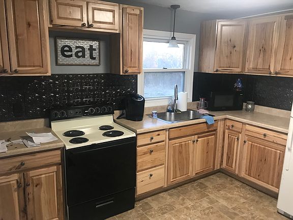 5th image of 2303 W 6th St