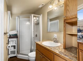 110 W 2nd St #1/2, Cle Elum, WA 98922