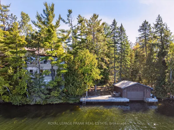 1702 S Bayshore Rd W, North Kawartha, ON K0L 1A0