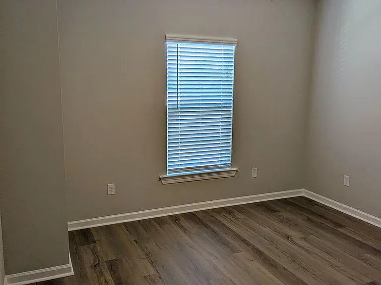 136 Segovia Way — Photo 13