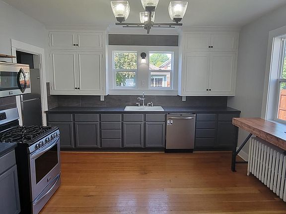4th image of 566 E Wabasha St #1