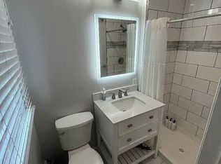 234 Lee St, Elmwood Park, NJ 07407