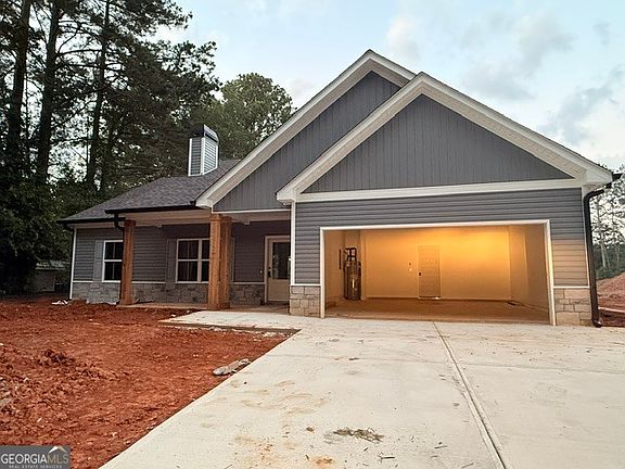 3rd image of 193 Cole Lake Rd