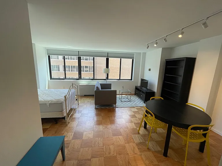 2030 F St NW #712 — Photo 11