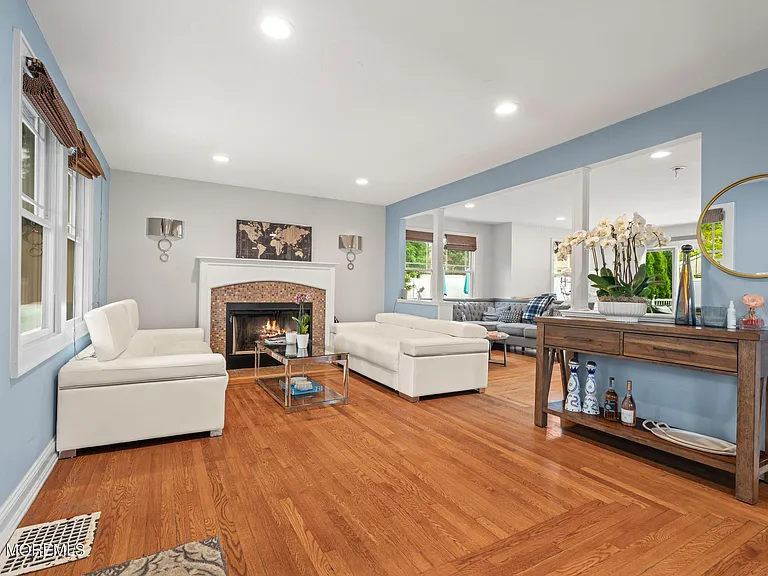 250 Alpern Ave — Photo 6