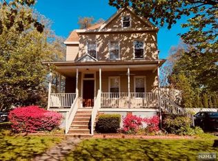 37 Bergen Ave, Ridgefield Park, NJ 07660