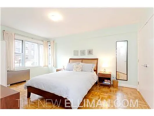 Sold by Douglas Elliman | media 14