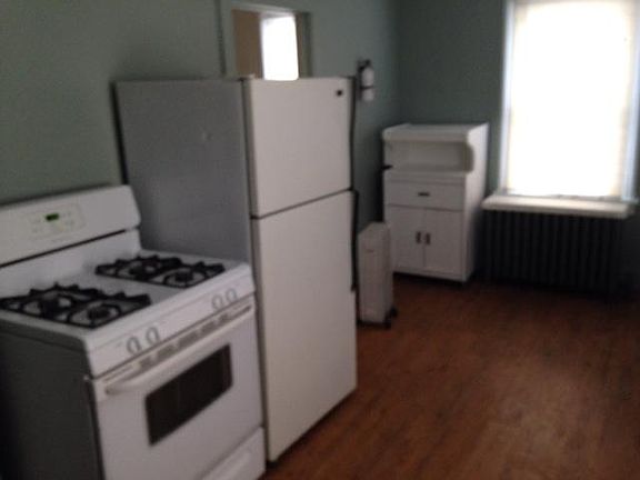 Kitchen 10 x 19