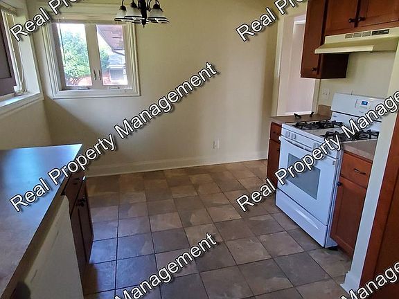 4th image of 5401 Dexter Dr
