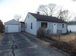 20 Charles Ave, Westerly, RI 02891