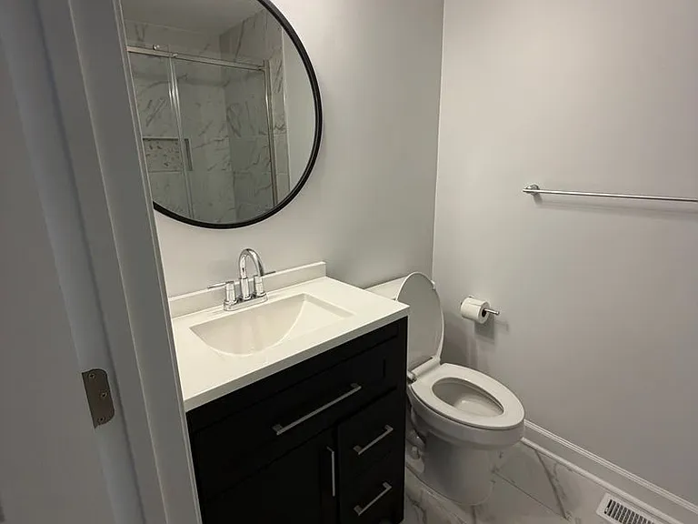 4000 Fieldcrest Rd — Photo 10