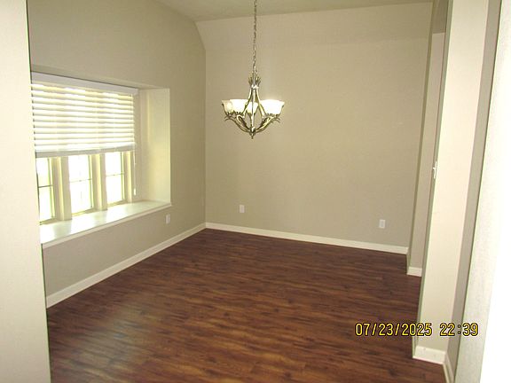 4th image of 15308 Lowry Meadow Ln