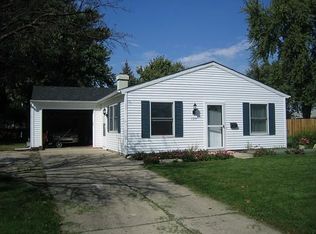 129 Saugatuck Rd, Montgomery, IL 60538