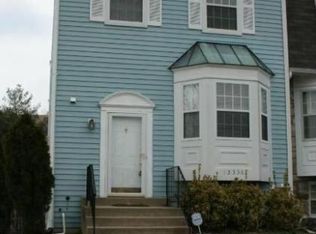 12336 Herrington Manor Dr, Silver Spring, MD 20904