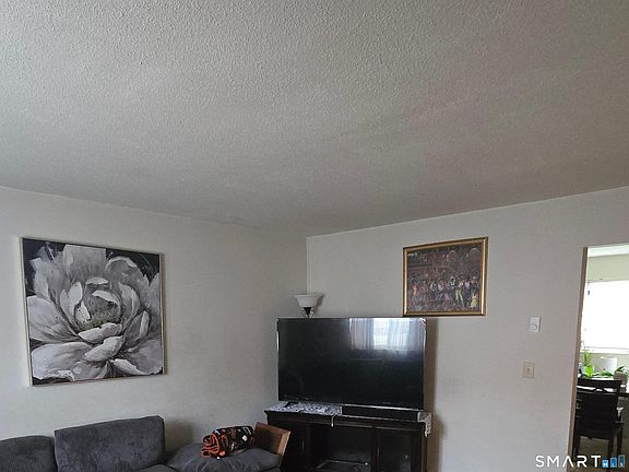 5th image of 499 Scott Road #14
