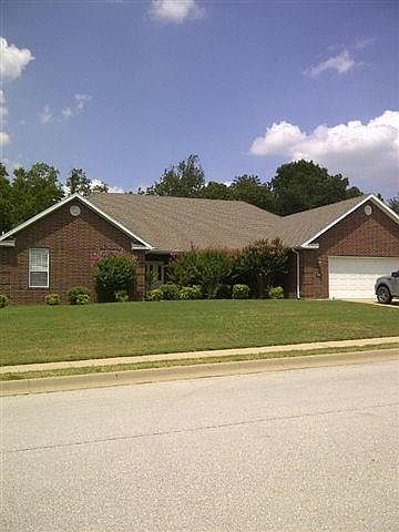 1st image of 2709 W Lilac St