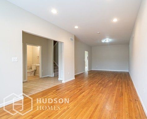 2nd image of 106 Elmhurst Blvd #1