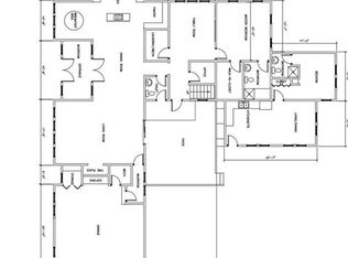 6990 McKenzie Rd, Olmsted Falls, OH 44138