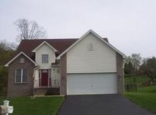 1319 Deerfield Ln, Leechburg, PA