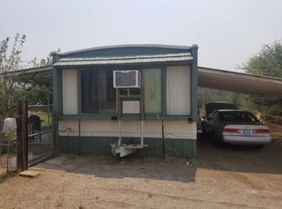 9226 E Creeks Ln, Winkelman, AZ 85192