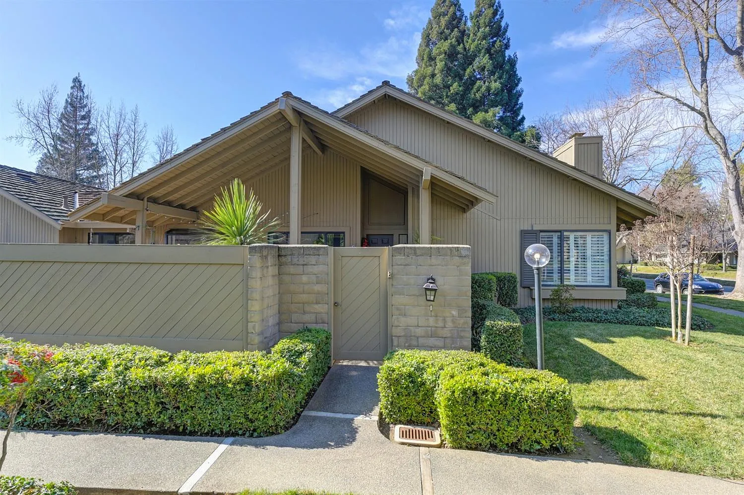 11394 Gold Country Blvd photo 1