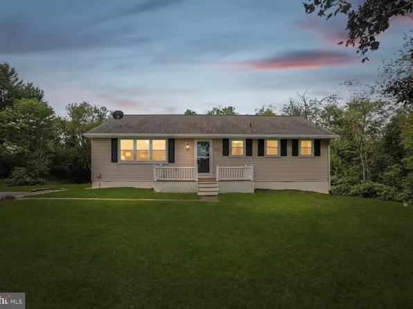 5611 Bowers Rd, Taneytown, MD 21787