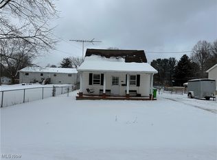 4058 Pardee Rd, Stow, OH 44224