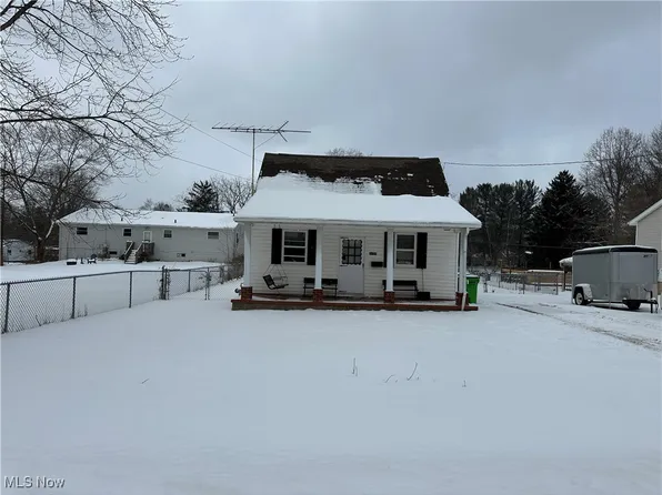 4058 Pardee Rd, Stow, OH 44224