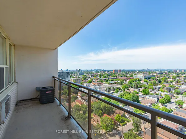 155 Marlee Ave #2212, Toronto, ON M6B 4B5
