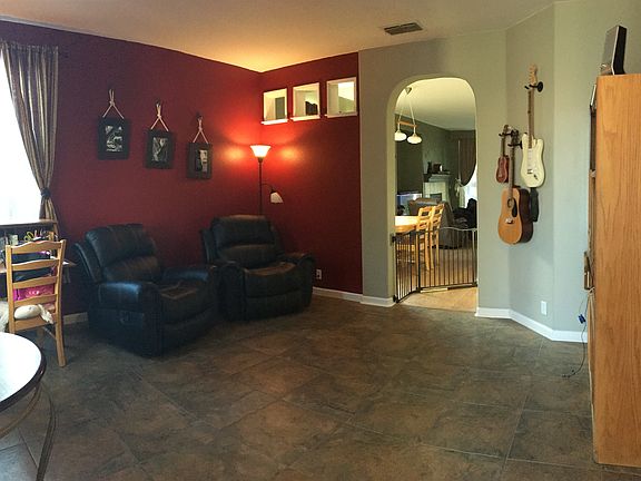 3rd image of 10144 Van Brocklin Way