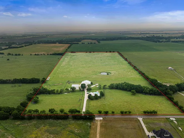 257 Bud Run Rd, Waxahachie, TX 75165
