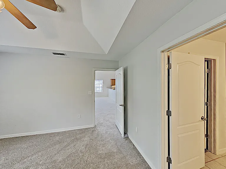 113 Red Maple Ct — Photo 26