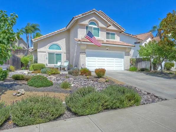 24673 Leafwood Dr, Murrieta, CA 92562